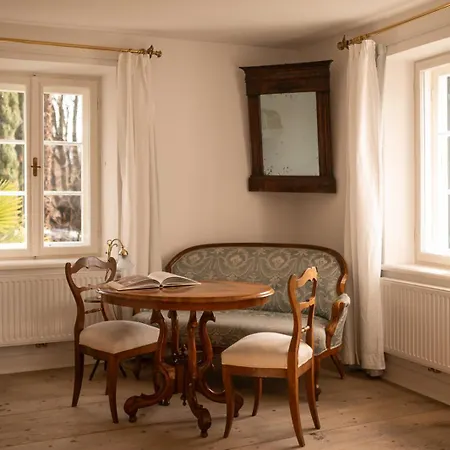Hotel Ottmanngut And Breakfast