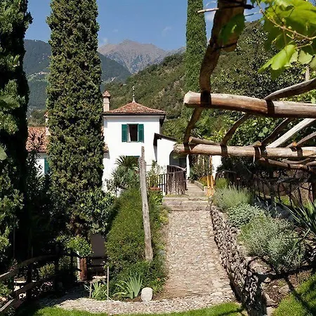 Ottmanngut And Breakfast 3*