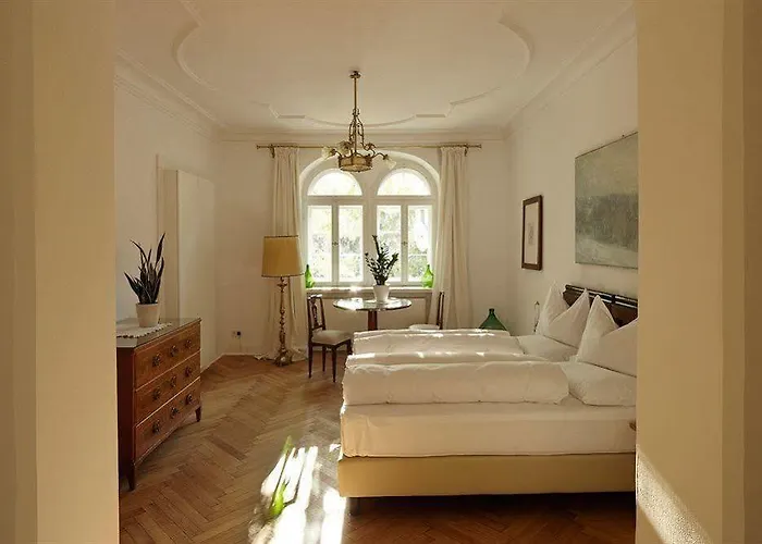 Ottmanngut And Breakfast 3*