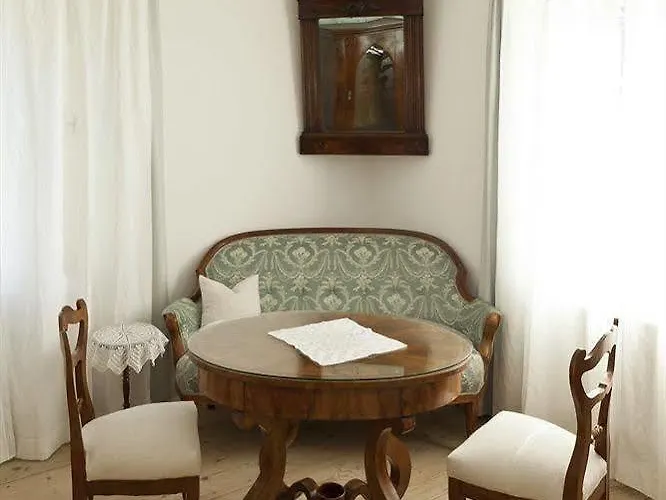 Ottmanngut And Breakfast 3* Merano